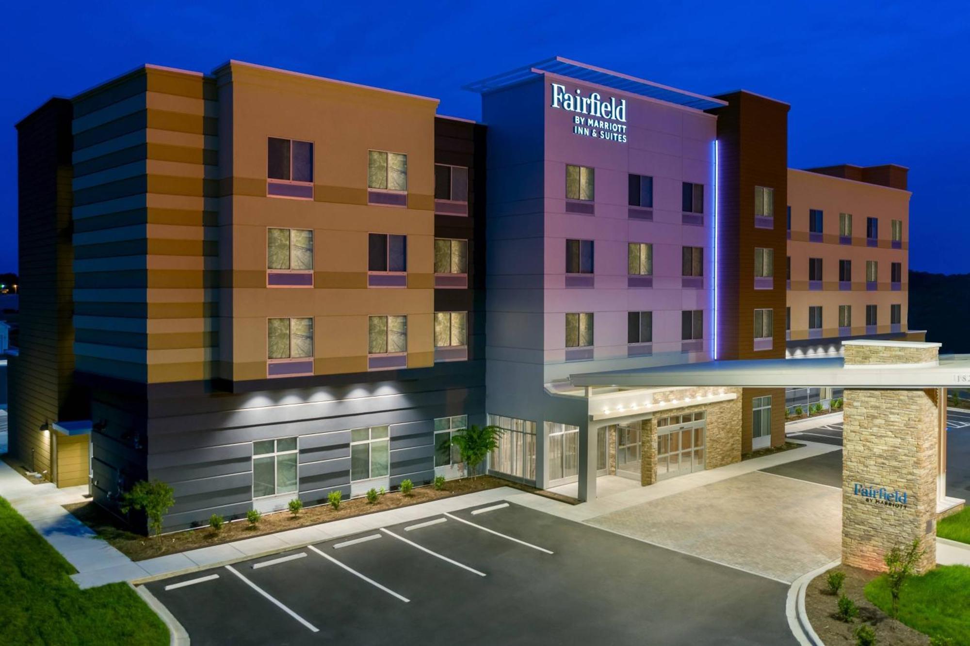 Fairfield Inn & Suites Charlotte Monroe Exteriör bild